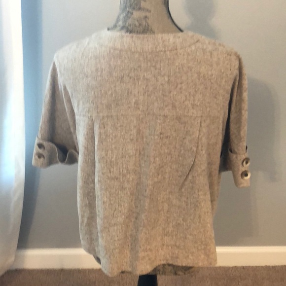 Top/Jacket - Picture 3 of 7